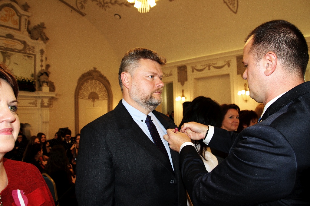 Odznaczenia i nagrody z okazji Dnia Edukacji Narodowej