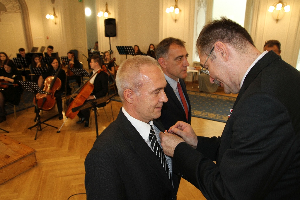 Odznaczenia i nagrody z okazji Dnia Edukacji Narodowej