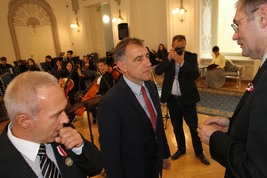 Odznaczenia i nagrody z okazji Dnia Edukacji Narodowej