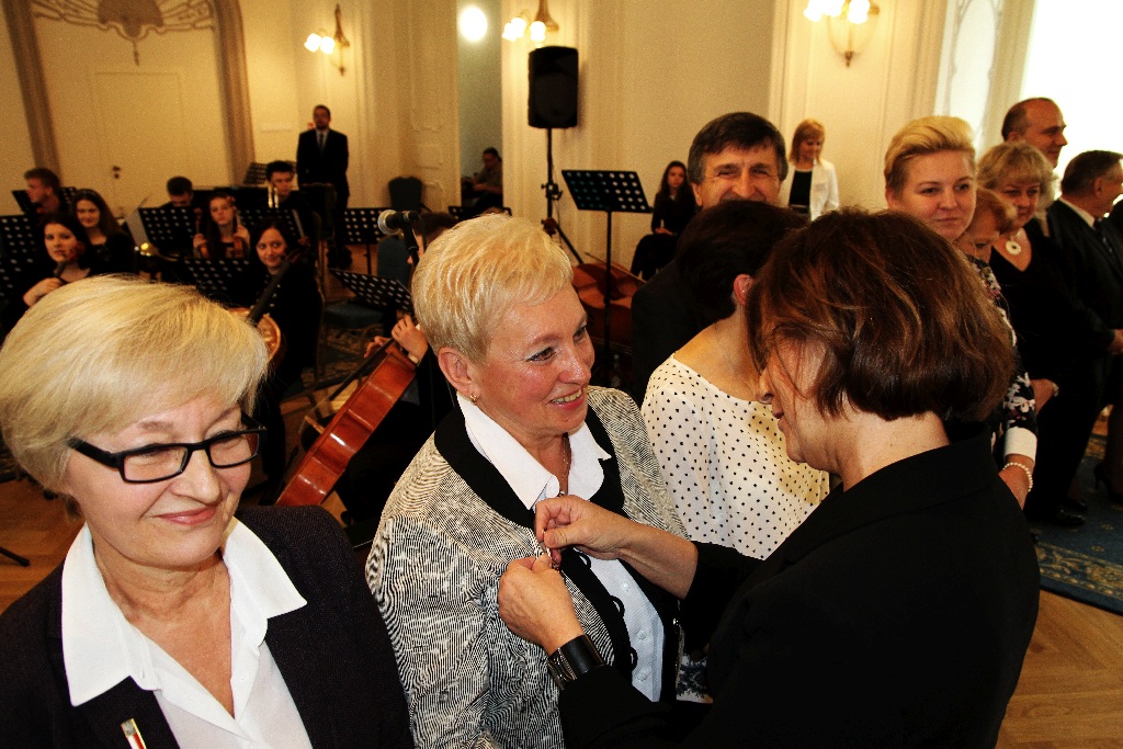 Odznaczenia i nagrody z okazji Dnia Edukacji Narodowej