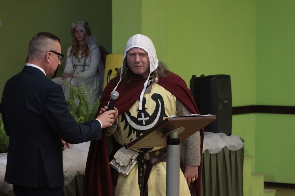 Nadanie imienia świętej Jadwigi Śląskiej SP w Kunicach