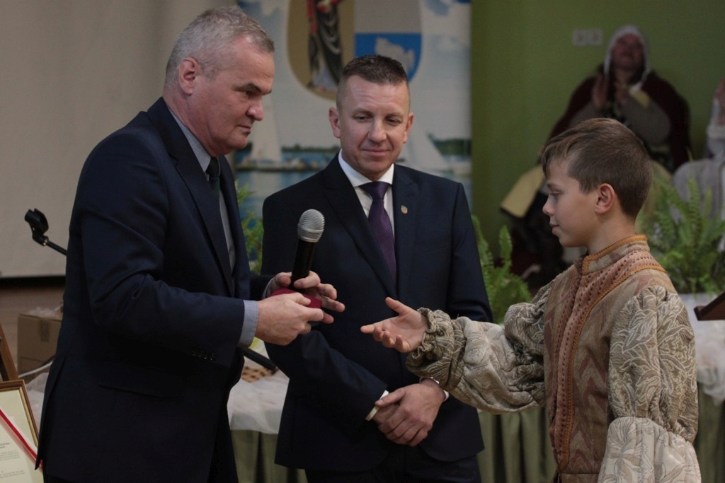 Nadanie imienia świętej Jadwigi Śląskiej SP w Kunicach