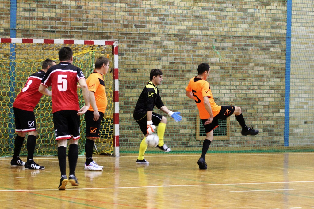 Sportowa walka niepełnosprawnych o Puchar KKN Miedź Legnica
