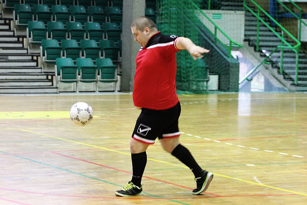Sportowa walka niepełnosprawnych o Puchar KKN Miedź Legnica