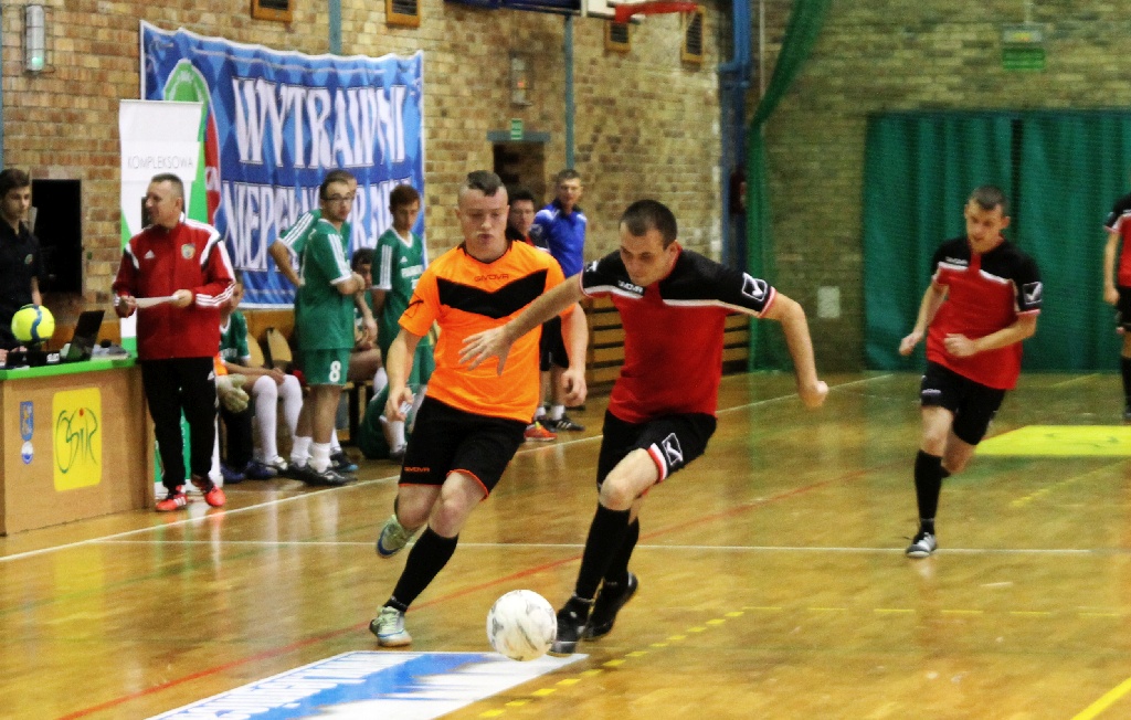Sportowa walka niepełnosprawnych o Puchar KKN Miedź Legnica