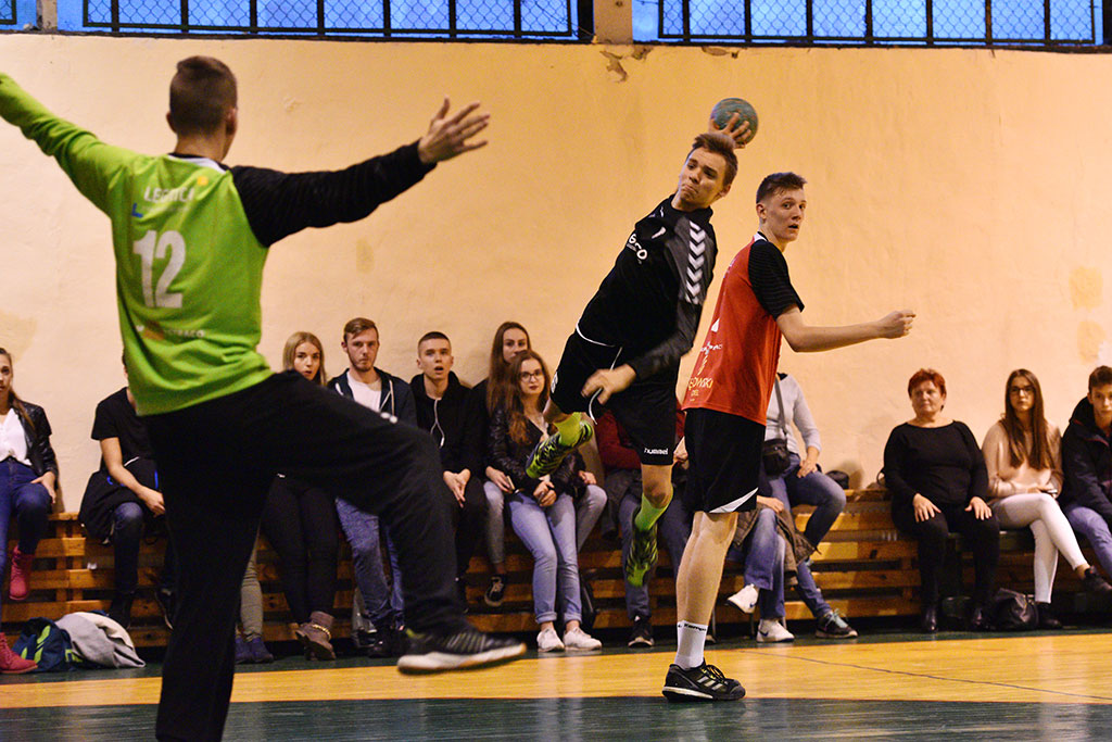 Derby młodych szczypiornistów dla Siódemki Miedź Legnica