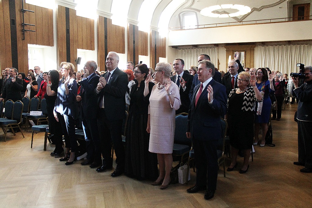 70 - lecie Zespołu Szkół Ekonomicznych. Część artystyczna