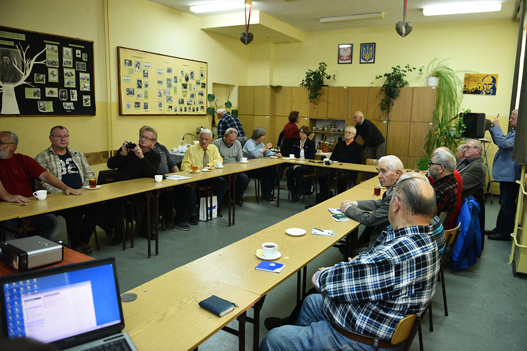 Przodownicy Turystyki Pieszej obradują na zlocie w Legnicy