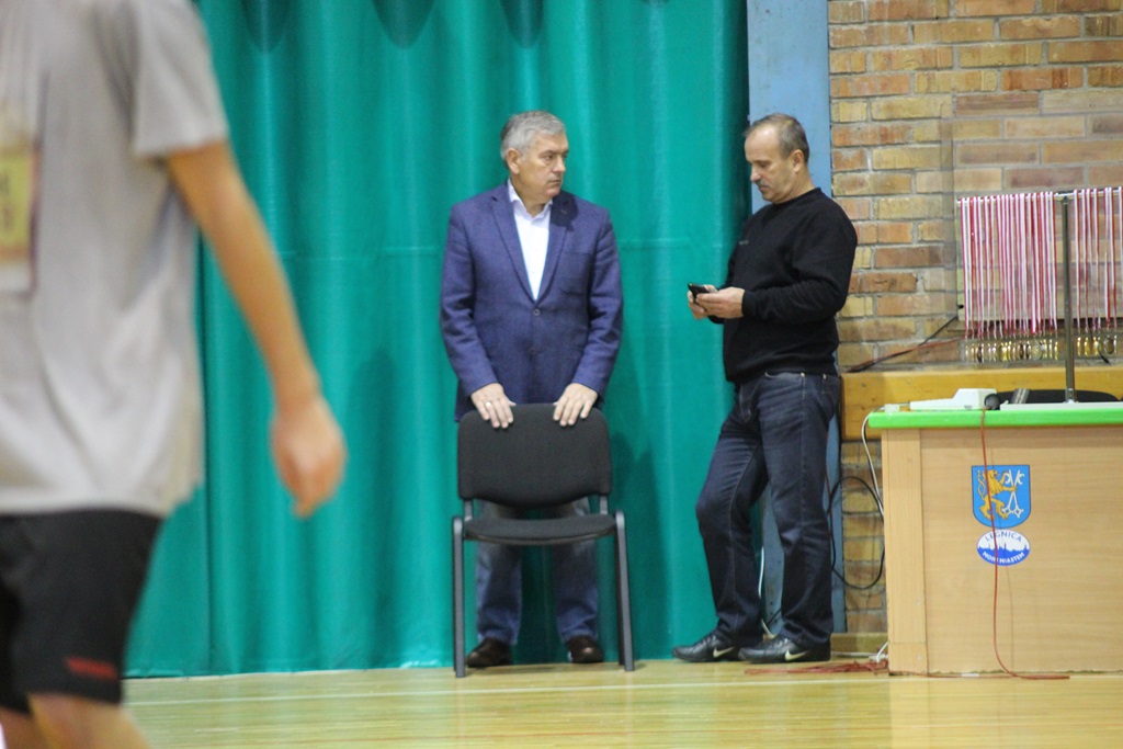Legnicki OSiR zorganizował turniej koszykarski trójek