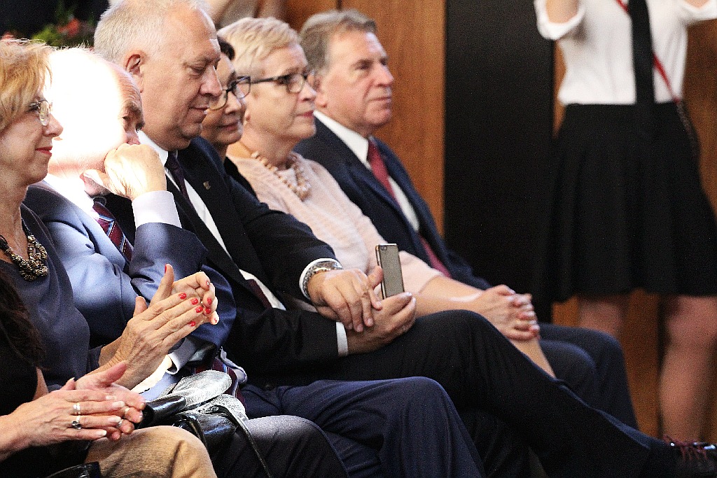70 - lecie Zespołu Szkół Ekonomicznych. Część artystyczna
