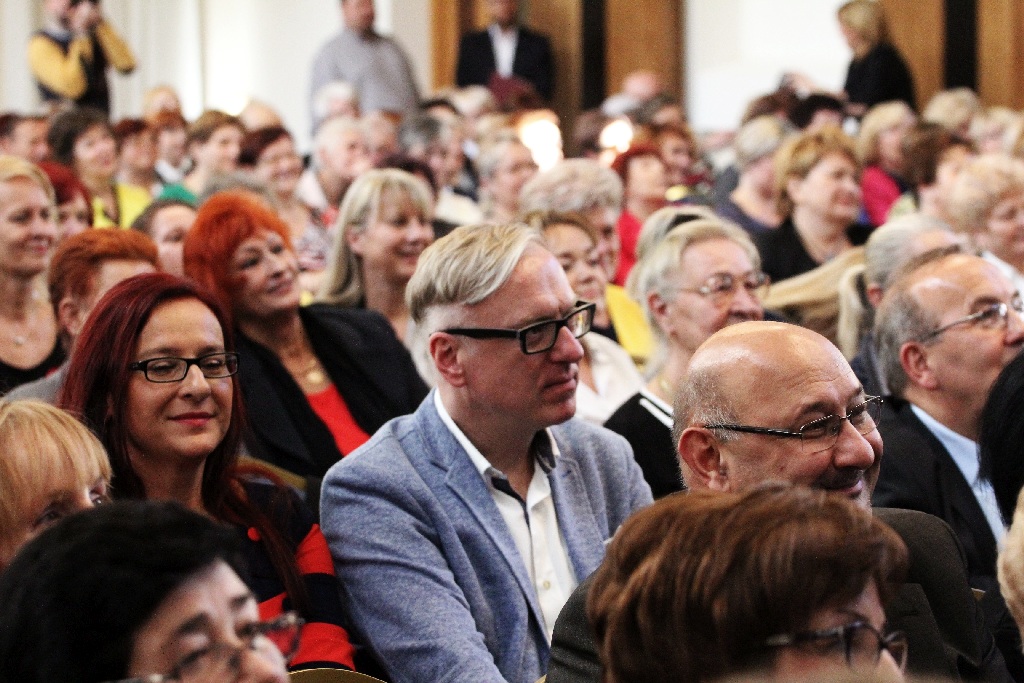 70 - lecie Zespołu Szkół Ekonomicznych. Część artystyczna