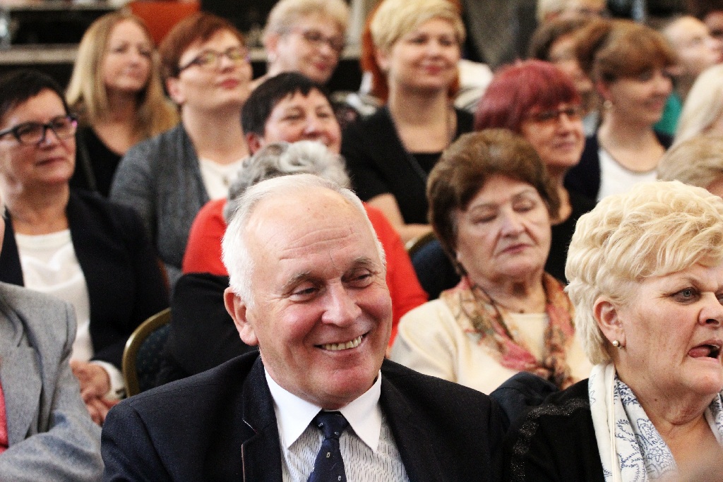 70 - lecie Zespołu Szkół Ekonomicznych. Część artystyczna