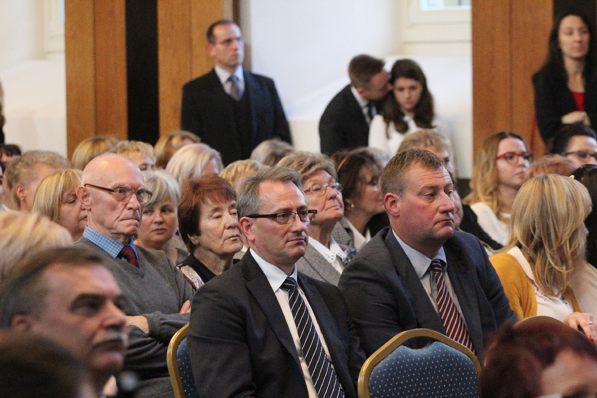 70 - lecie Zespołu Szkół Ekonomicznych. Część artystyczna