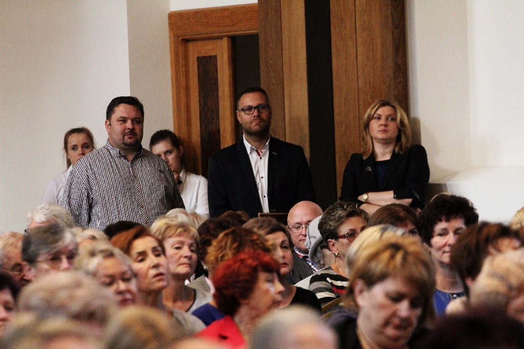 70 - lecie Zespołu Szkół Ekonomicznych. Część artystyczna