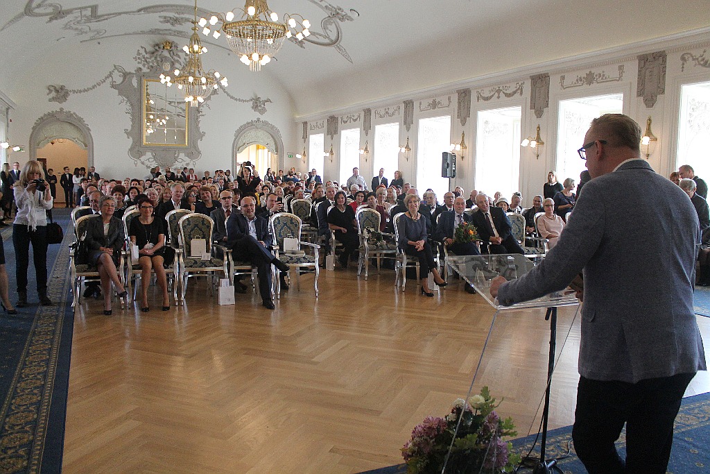 70 - lecie Zespołu Szkół Ekonomicznych. Uroczysta Gala