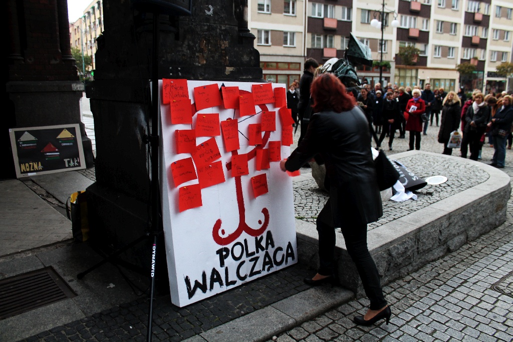 Legnica dołączyła do czarnego protestu w obronie praw kobiet