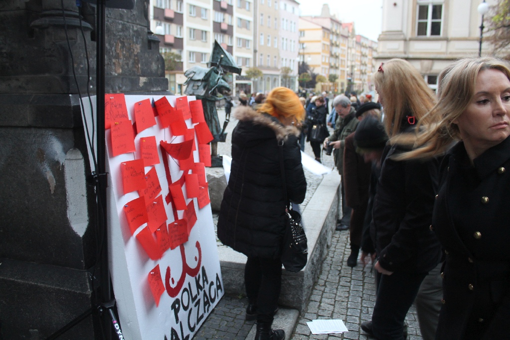 Legnica dołączyła do czarnego protestu w obronie praw kobiet