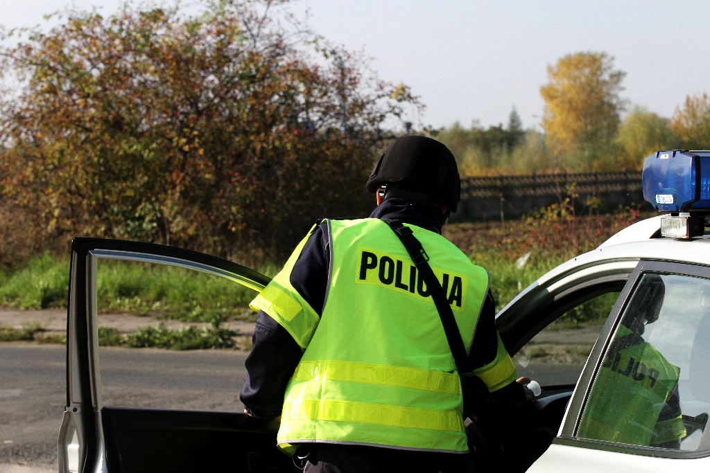 Policja trenowała, jak zatrzymać uciekającego autem przestępcę
