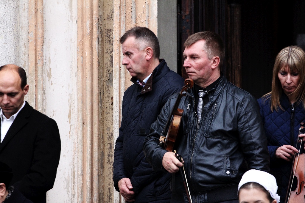 Jürgen Gretschel został pochowany na cmentarzu przy Wrocławskiej