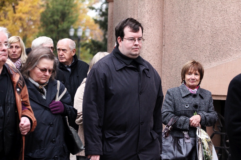Jürgen Gretschel został pochowany na cmentarzu przy Wrocławskiej