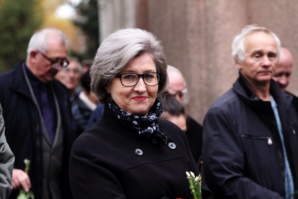 Jürgen Gretschel został pochowany na cmentarzu przy Wrocławskiej