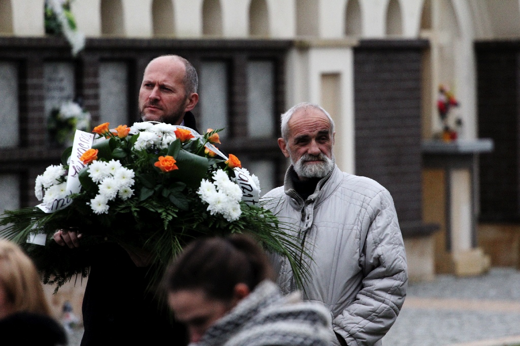Jürgen Gretschel został pochowany na cmentarzu przy Wrocławskiej