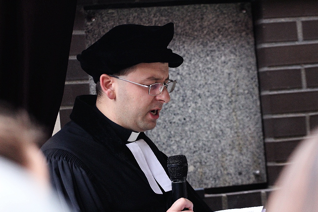 Jürgen Gretschel został pochowany na cmentarzu przy Wrocławskiej