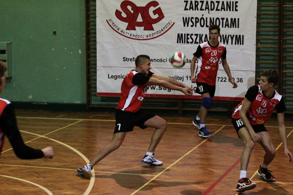 Siatkarze Ikara walczyli, ale Milicz okazał się za mocny