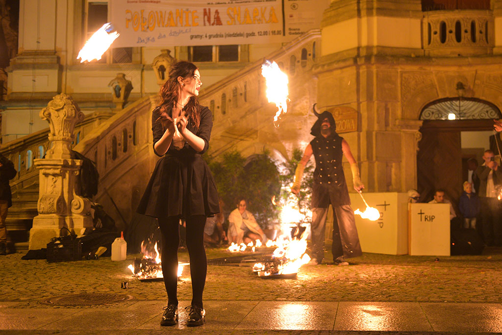 Upiorny Zombie Walk przeszedł w sobotę ulicami Legnicy