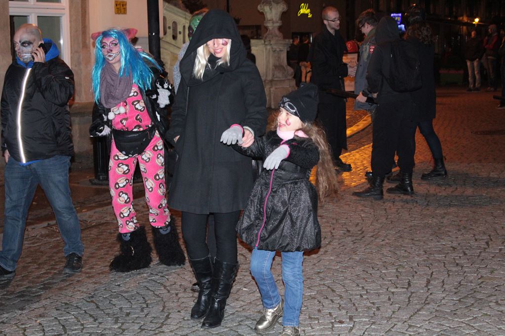 Po raz piąty odbył się w Legnicy mroczny Zombie Walk