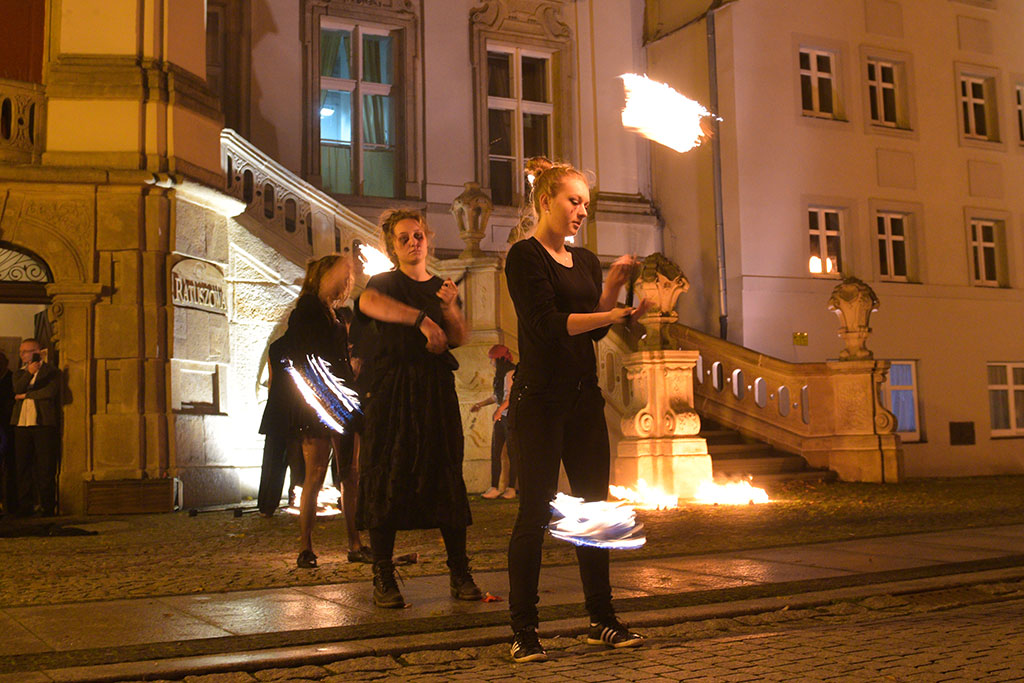 Upiorny Zombie Walk przeszedł w sobotę ulicami Legnicy