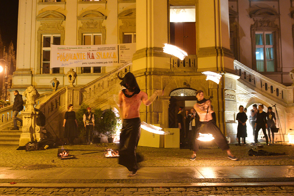 Upiorny Zombie Walk przeszedł w sobotę ulicami Legnicy