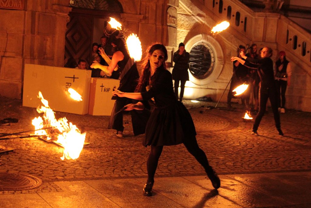 Po raz piąty odbył się w Legnicy mroczny Zombie Walk
