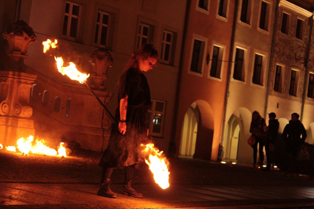 Po raz piąty odbył się w Legnicy mroczny Zombie Walk