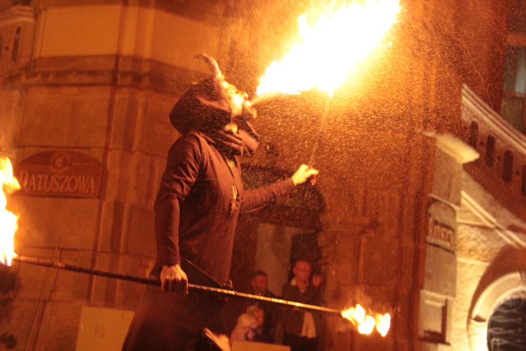 Po raz piąty odbył się w Legnicy mroczny Zombie Walk