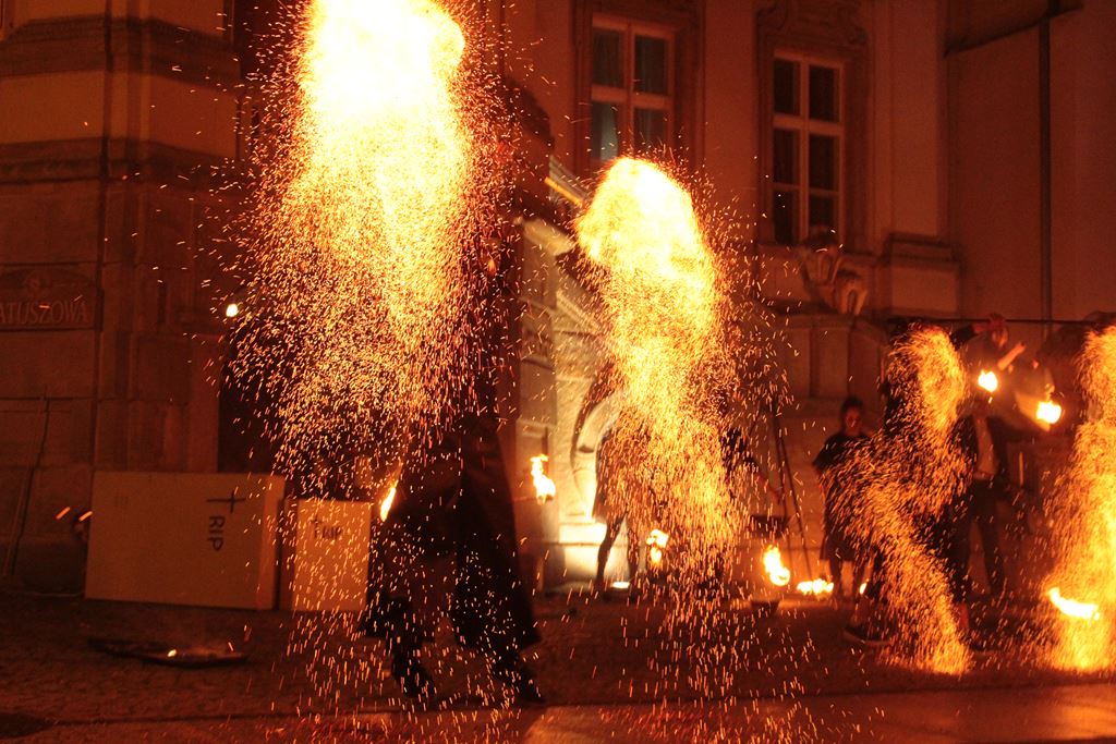 Po raz piąty odbył się w Legnicy mroczny Zombie Walk