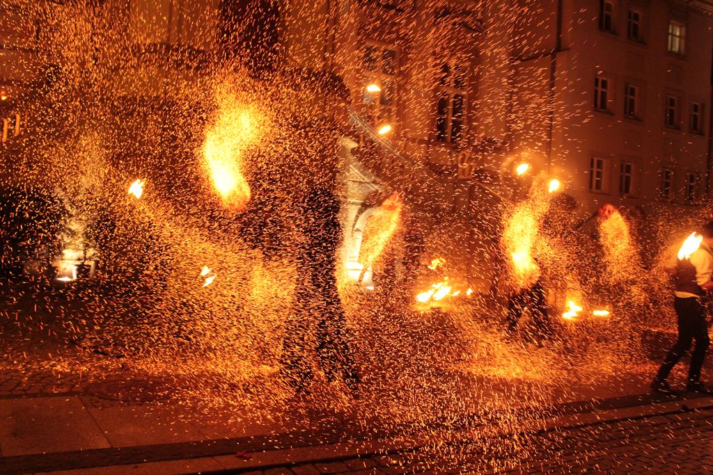 Po raz piąty odbył się w Legnicy mroczny Zombie Walk