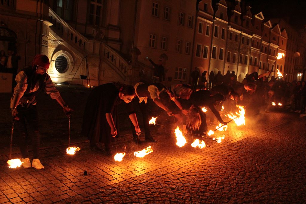 Po raz piąty odbył się w Legnicy mroczny Zombie Walk