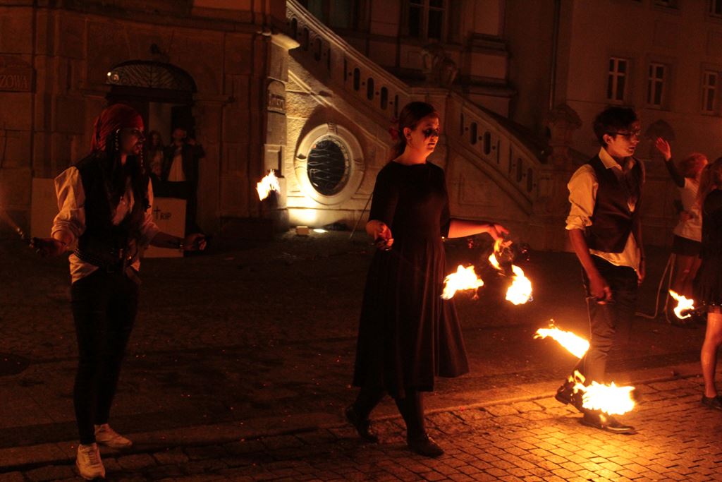 Po raz piąty odbył się w Legnicy mroczny Zombie Walk