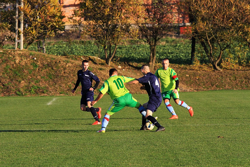 Klasa A: Wysoki lot Albatrosa Jaśkowice w Mikołajowicach