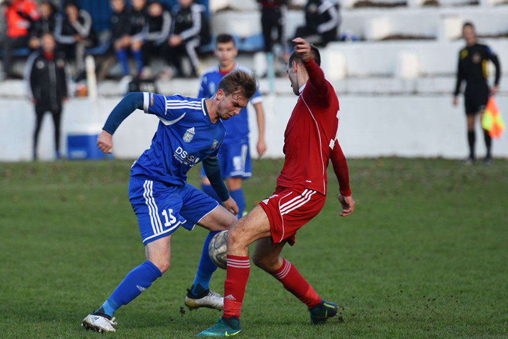 Bezbramkowy remis rezerw Miedzi z rezerwami Górnika Zabrze