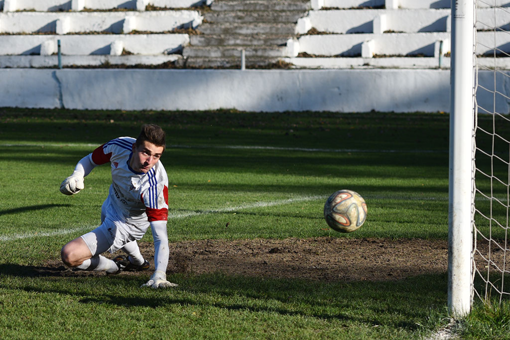 Bezbramkowy remis rezerw Miedzi z rezerwami Górnika Zabrze