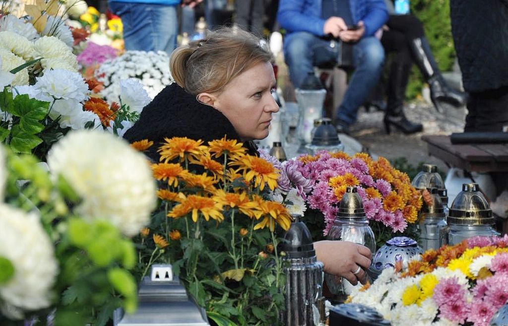 Dzień Wszystkich Świętych na prochowickim cmentarzu