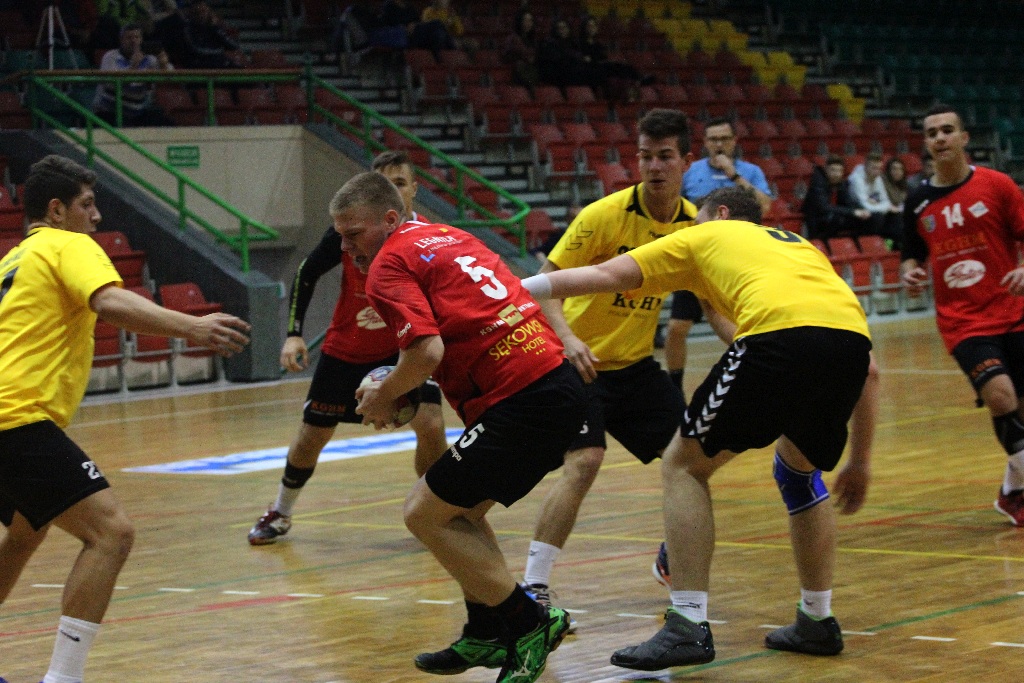 Juniorzy Siódemki Miedź wygrali z Chrobrym w derbach