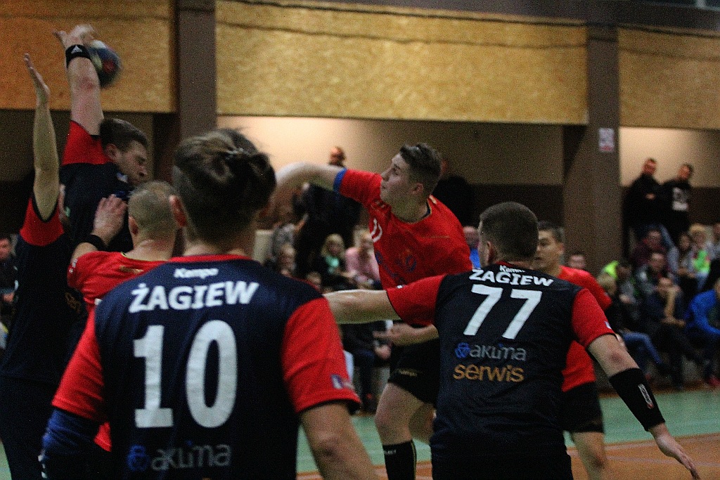 Szczypiorniści Dziewiątki przegrali kolejny mecz we własnej hali