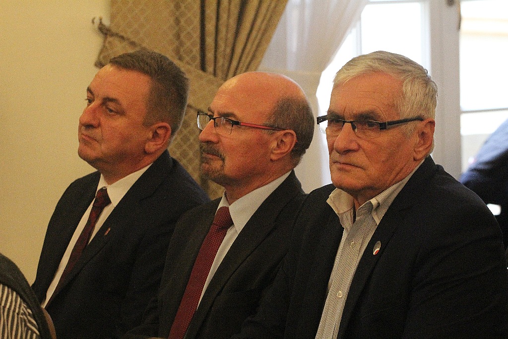 Krzyże Wolności i Solidarności przyznane opozycjonistom