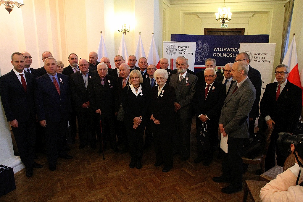 Krzyże Wolności i Solidarności przyznane opozycjonistom