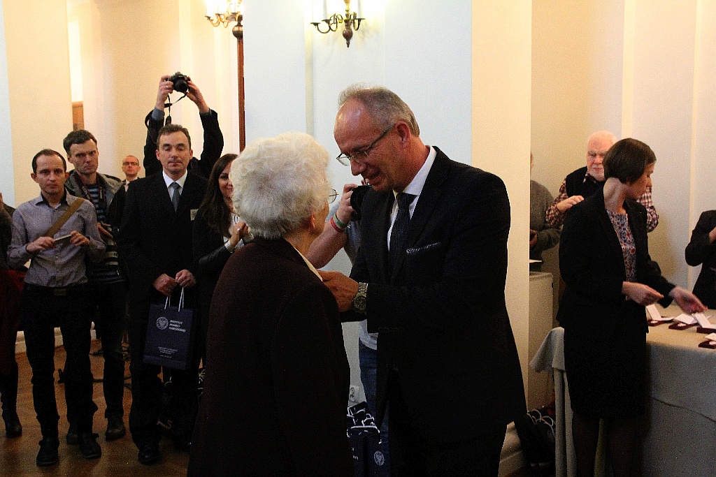 Krzyże Wolności i Solidarności przyznane opozycjonistom