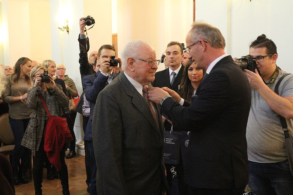 Krzyże Wolności i Solidarności przyznane opozycjonistom