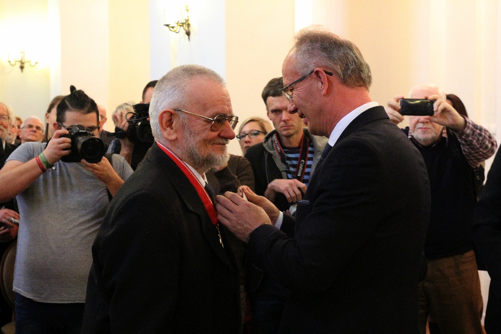 Krzyże Wolności i Solidarności przyznane opozycjonistom